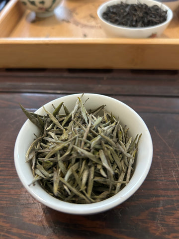 君山銀針明前2026 Jun Shan Silver Needle Pre Ching Ming 2026 1 g